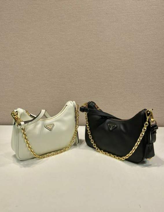 Picture of Prada Handbags _SKUfw194064432fw